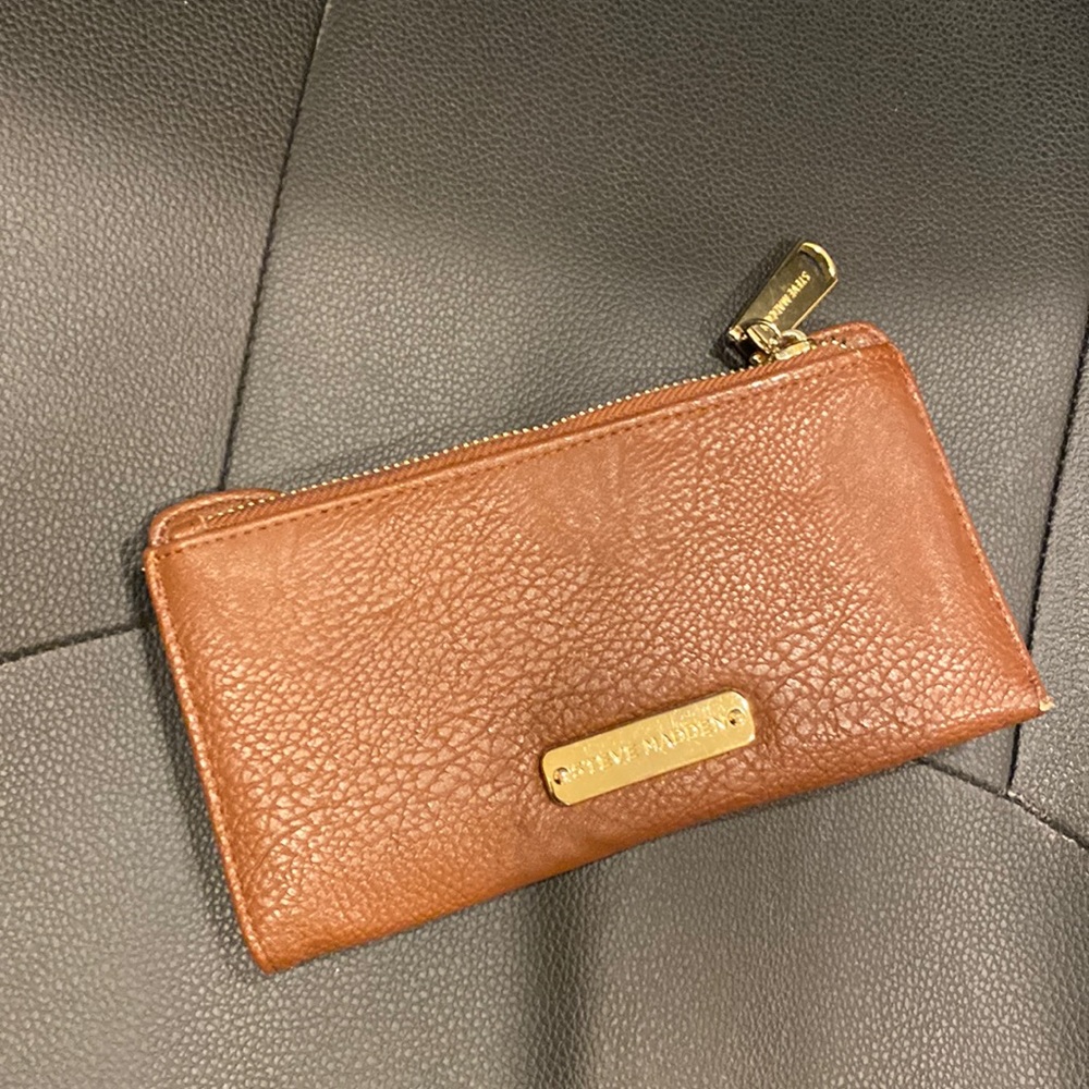 Steve Madden billfold w/ credit card slots & 3 pockets (one zippered).